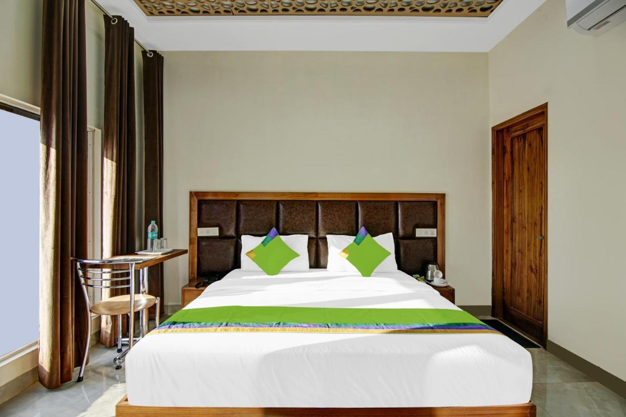 Hotel Treebo Royal Salute, Zirakpur Exterior foto